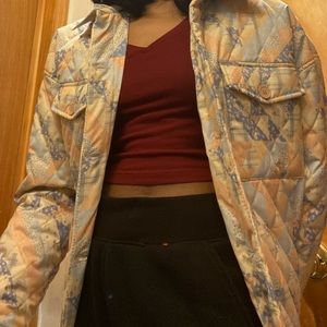 FOREVER21 QUILTED PATTERNED SHACKET (NEW WITHOUT TAGS - WORN 0x)